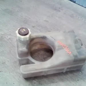 Ajánlat RENAULT TWINGO 93-98 Kiegyenlítő tartály bontott alkatrész