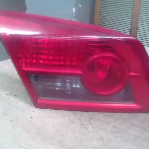 Akció RENAULT VEL SATIS 02-09 Bal belső hátsó lámpa 5 ajtós bontott alkatrész