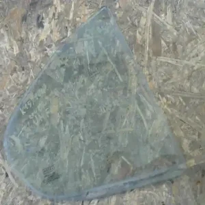 ROVER 220 Jobb hátsó fixüveg ajtóban5 ajtós bontott alkatrész Ajánlat