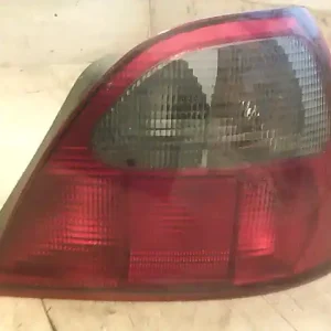 Legkelendőbb ROVER 25 Jobb hátsó lámpa bontott alkatrész