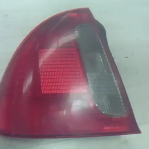 ROVER 400 Bal hátsó lámpa 4 ajtós bontott alkatrész Expressz kézbesítés