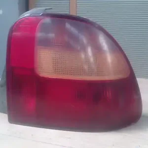 Árcsökkenés ROVER 414 Jobb hátsó lámpa 5 ajtós bontott alkatrész