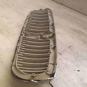 Azonnali szállítás ROVER 416 SI Hűtőrács díszrács bontott alkatrész