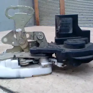 ROVER STREETWISE Jobb hátsó ajtó zárszerkezet központi záras 5 ajtós bontott alkatrész Utolsó esély