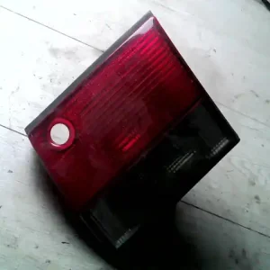 SAAB 9-3 98.04-02.09 Jobb belső hátsó lámpa bontott alkatrész Árengedmény