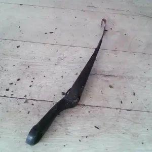 SAAB 9-3 98.04-02.09 Ablaktörlő kar jobb első bontott alkatrész Kedvezményes ár