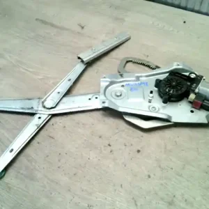 SAAB 9-5 01- Bal első ablakemelő szerkezet elektromos bontott alkatrész Csak ma