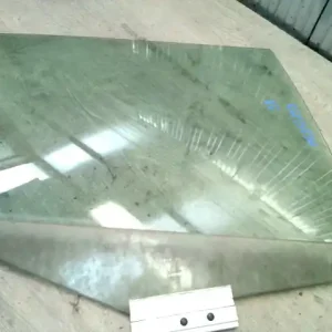 Biztonságos fizetés SAAB 9-5 01- Jobb hátsó ajtóüveg kombi bontott alkatrész