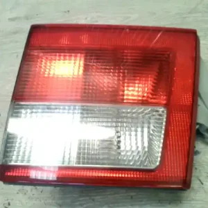 Olcsóbb SAAB 9-5 01- Jobb hátsó lámpa bontott alkatrész
