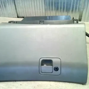 Szuper ajánlat SAAB 9-5 01- Kesztyűtartó bontott alkatrész