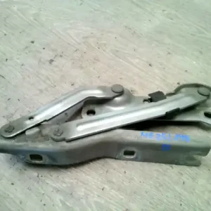 Expressz szállítás SAAB 9-5 01- Motorháztető bal zsanér bontott alkatrész