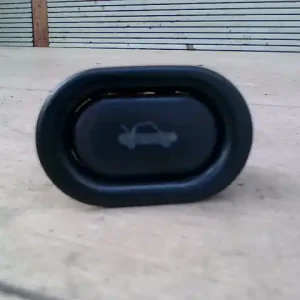 SAAB 9-5 97.09-01.08 Csomagtér ajtókapcsolóbontott alkatrész Gyors szállítás