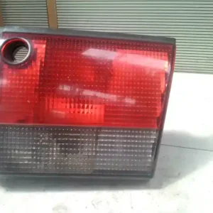 SAAB 900 Jobb belső hátsó lámpa 5 ajtós bontott alkatrész Ingyenes szállítás