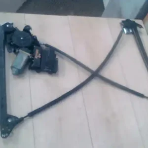 Kiárusítás SEAT ALHAMBRA Jobb hátsó ablakemelő szerkezet elektromos bontott alkatrész