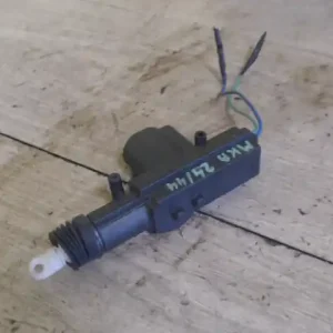 Szuper akció SEAT Arosa 97.04-00.08 Bal első központi zár motor 3 ajtós bontott alkatrész