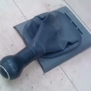 Alacsony ár SEAT Arosa 97.04-00.08 Váltószoknya +keret+gomb bontott alkatrész