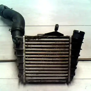 Biztonságos fizetés SEAT CORDOBA 02.09-08.02 Intercooler hűtő bontott alkatrész