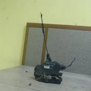 Azonnali szállítás SEAT CORDOBA 02.09-08.02 Jobb első ajtó zárszerkezet központizáras bontott alkatrész