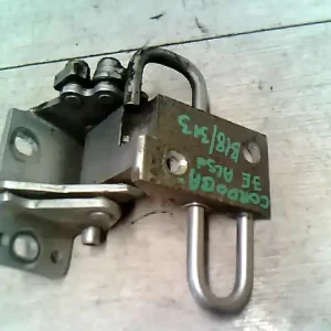 Szuper ajánlat SEAT CORDOBA 02.09-08.02 Jobb első alsó ajtózsanér bontott alkatrész