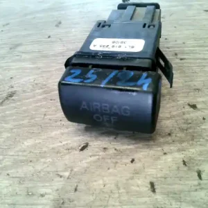 Árengedmény SEAT CORDOBA 02.09-08.02 Légzsák visszajelző bontott alkatrész