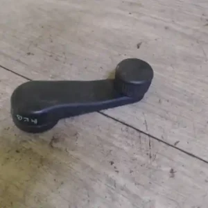 Végkiárusítás SEAT CORDOBA 93-99 Ablak tekerő kar 4 ajtós bontott alkatrész