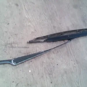 Újdonság SEAT CORDOBA 93-99 Ablaktörlő kar jobb első bontott alkatrész