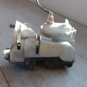 Szuper akció SEAT CORDOBA 93-99 Bal hátsó ajtó zárszerkezet központi záras 5 ajtós bontott alkatrész