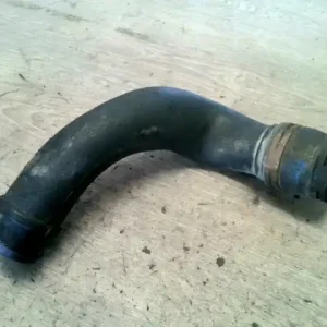 Gyors kiszállítás SEAT CORDOBA 93-99 Intercooler cső 1.9 d bontott alkatrész