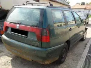 Szuper ajánlat SEAT CORDOBA 93-99 Jobb visszapillantó tükör mechanikus bontott alkatrész