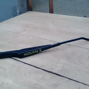 Vedd meg most SEAT CORDOBA 99-02 Ablaktörlő kar jobb első bontott alkatrész