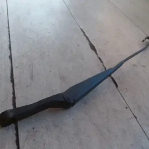 Akciós ár SEAT CORDOBA 99-02 Ablaktörlő kar jobb első bontott alkatrész