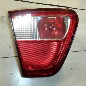 Azonnali szállítás SEAT CORDOBA 99-02 Bal belső hátsó lámpa bontott alkatrész