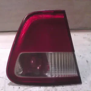 Kihagyhatatlan ajánlat SEAT CORDOBA 99-02 Bal hátsó lámpa 3 ajtós belső bontott alkatrész