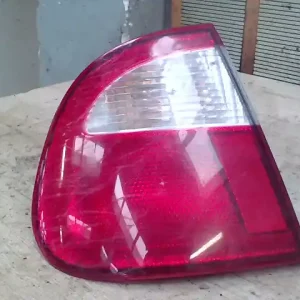 Szezonális akció SEAT CORDOBA 99-02 Bal hátsó lámpa 4 ajtós bontott alkatrész