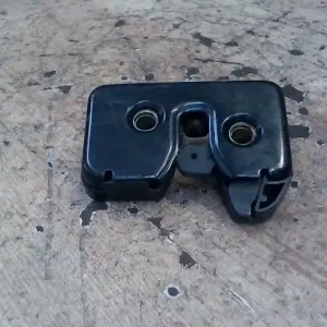 Expressz szállítás SEAT CORDOBA 99-02 Csomagtér ajtó zárszerkezet 4 ajtós bontott alkatrész