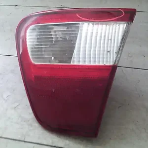 Expressz szállítás SEAT CORDOBA 99-02 Jobb belső hátsó lámpa sedanbontott alkatrész