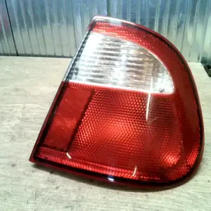 SEAT CORDOBA 99-02 Jobb külső hátsó lámpa bontott alkatrész Vedd meg online