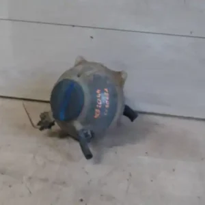 Biztonságos fizetés SEAT CORDOBA 99-02 Kiegyenlítő tartály 1.6 i bontott alkatrész