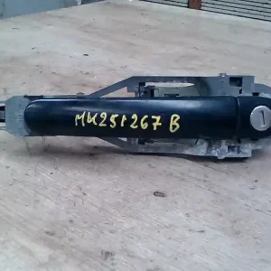 Akciós ár SEAT IBIZA 02-08 Bal első külső kilincs 3 ajtós bontott alkatrész