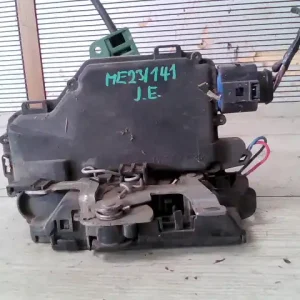 Expressz szállítás SEAT IBIZA 02-08 Jobb első ajtó zárszerkezet központizáras bontott alkatrész