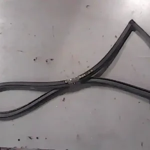 SEAT IBIZA 02-08 Jobb hátsó ajtó kéder gumi bontott alkatrész Korlátozott ajánlat