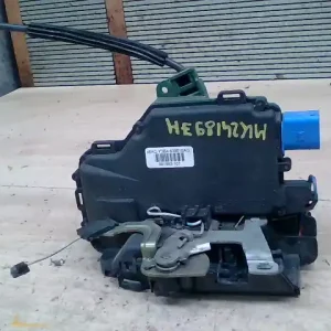 Árcsökkenés SEAT IBIZA 02-08 Jobb hátsó ajtó zárszerkezet központi záras 5 ajtós bontott alkatrész