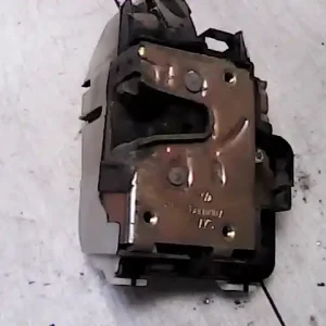 SEAT IBIZA 93-99 Jobb első ajtó zárszerkezet központizáras bontott alkatrész Olcsóbb