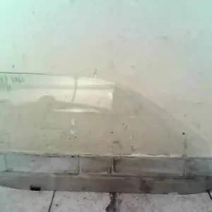 SEAT IBIZA 93-99 Jobb első ajtóüveg bontott alkatrész Ingyenes szállítás