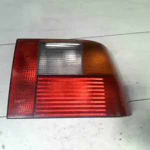 SEAT IBIZA 93-99 Jobb hátsó lámpa 3 ajtós bontott alkatrész Vásárlói kedvenc