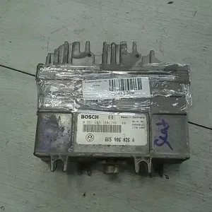 SEAT IBIZA 93-99 Motorvezérlő egység ecu pcm modul bontott alkatrész Csak ma