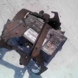 Vedd meg online SEAT IBIZA 93-99 Motorvezérlő egység ecu pcm modul 1.4i bontott alkatrész