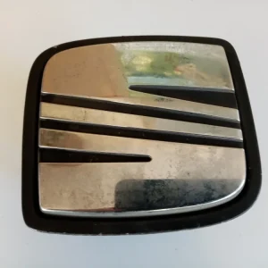 Ingyenes szállítás SEAT IBIZA 99-02 Csomagtérajtó dugózár bontott alkatrész