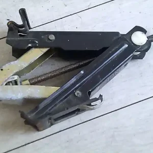 Csak ma SEAT INCA Autóemelő bontott alkatrész