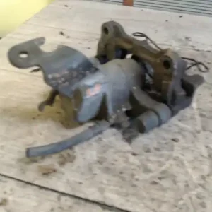 Legnépszerűbb NISSAN PRIMERA P12 2001-2007 Bal hátsó féknyereg munkahengerrel nem abs es bontott alkatrész